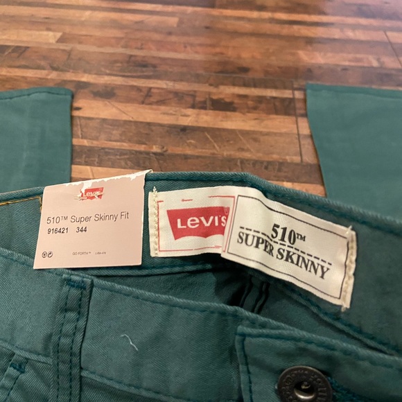 NWT Levi’s 501 Super Skinny in Green - Picture 11 of 11
